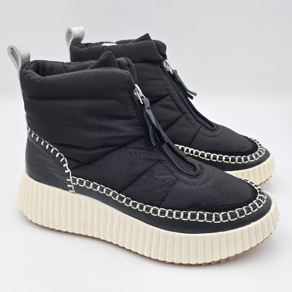 Dolce Vita Shoes - NWOT Dolce Vita Devlin Platform Zip-Up Sneakers, Black Nylon, Women's 8